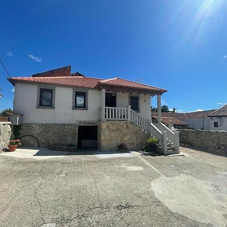 فيلا Casa O Castano كاربايينو المظهر الخارجي الصورة